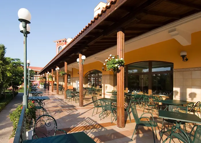Hrizantema Hotel Сонячний Берег